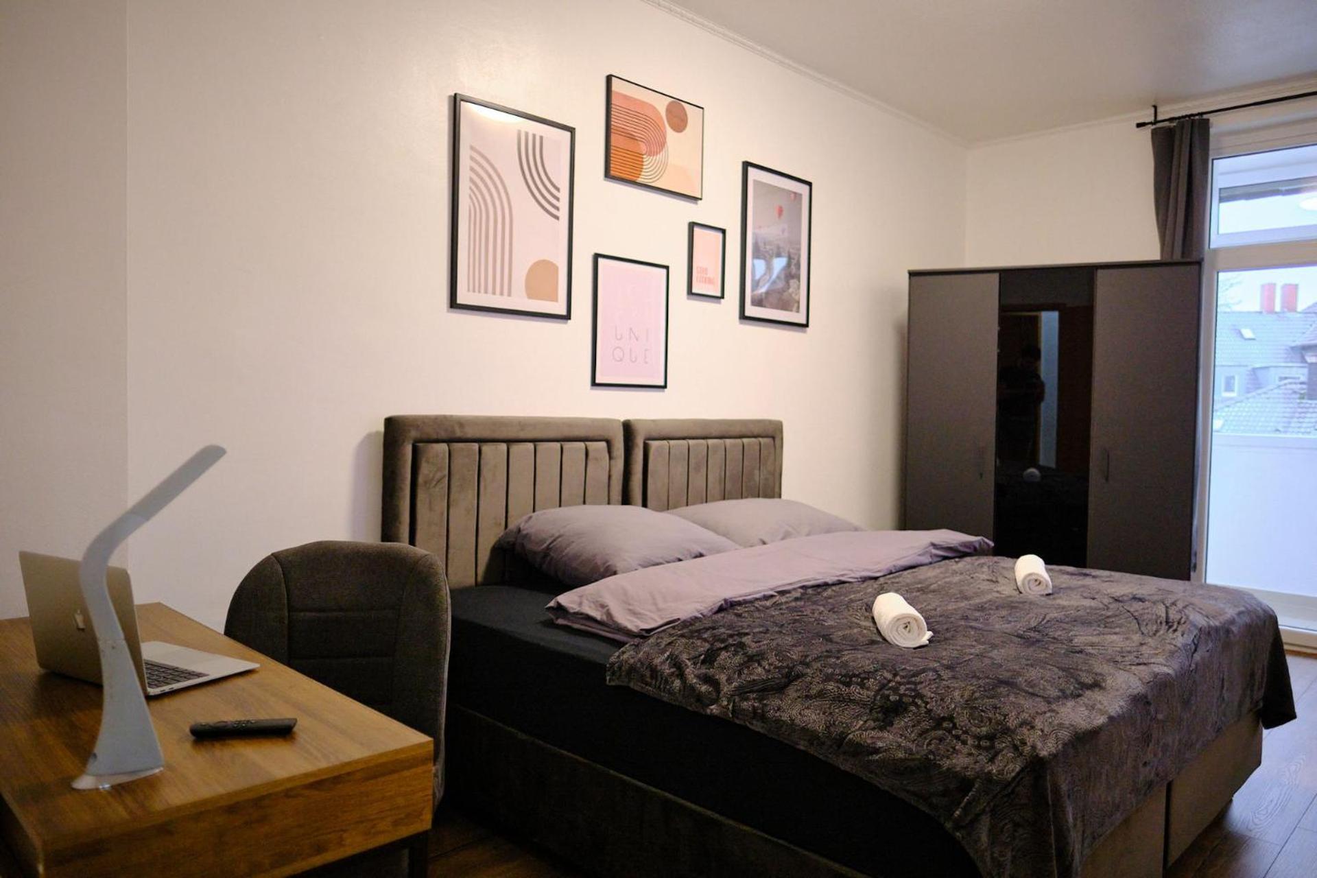 אסן Primetime Suite Fuer 8+Kueche/Wifi מראה חיצוני תמונה